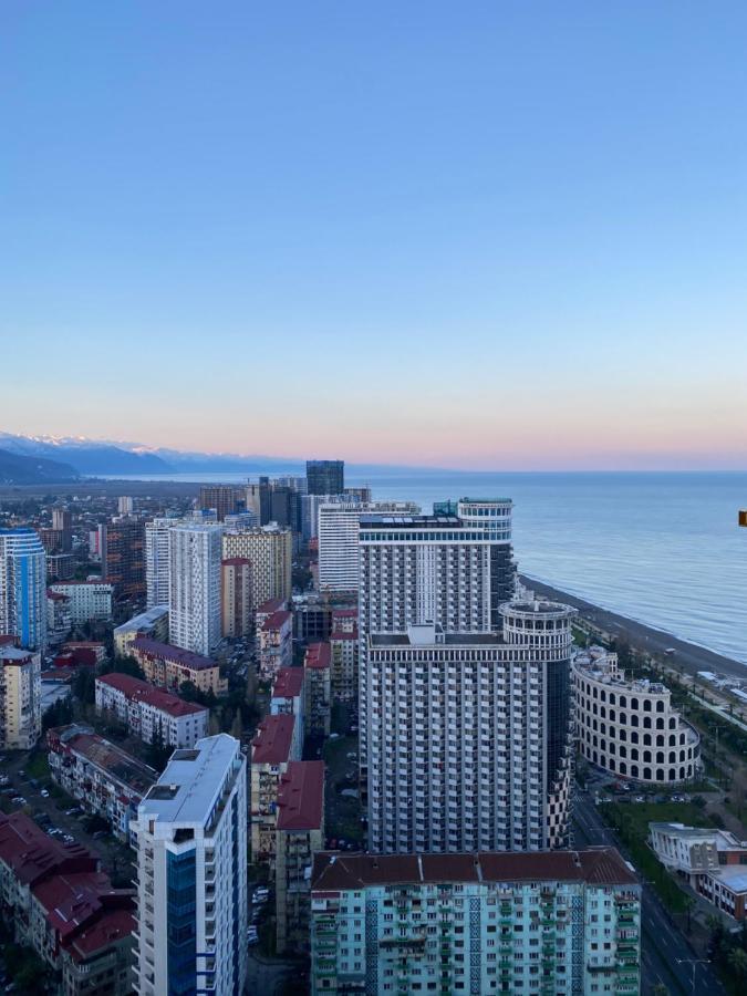 Orbi City Apartment 40 Этаж Batumi Esterno foto