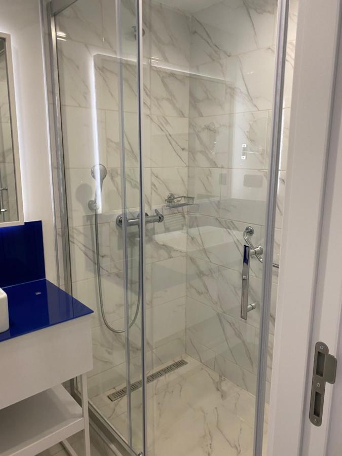 Orbi City Apartment 40 Этаж Batumi Esterno foto